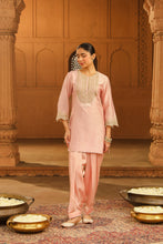 Load image into Gallery viewer, Short kurta with salwar