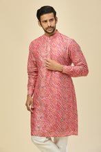 Load image into Gallery viewer, Pink Leheriya Kurta Set