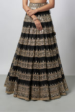 Load image into Gallery viewer, Farheen Lehenga Set