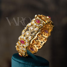 Load image into Gallery viewer, RUBINA