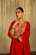 Load image into Gallery viewer, MEHREEN - DEEP RED