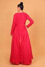 Load image into Gallery viewer, rani banarasi chanderi sharara with organza cape and blouse