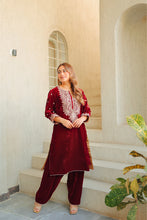 Load image into Gallery viewer, Naima - Short Kurta with Salwar