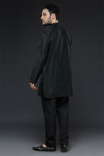 Load image into Gallery viewer, Black Handpainted Vest Set