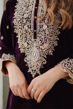 Load image into Gallery viewer, Naima - Short Kurta with Salwar