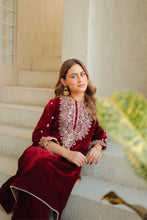 Load image into Gallery viewer, Naima - Short Kurta with Salwar