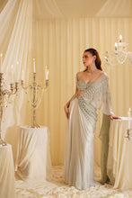 Load image into Gallery viewer, Arche off-white drape saree set