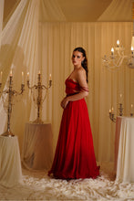 Load image into Gallery viewer, Madely Gown