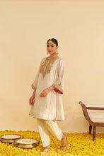 Load image into Gallery viewer, AYRA - SHORT CHAUGA WITH SALWAR