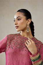 Load image into Gallery viewer, Rose Pink Crinkle Tissue Suit Salwar Set