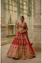 Load image into Gallery viewer, Red Lehenga With Dori Work