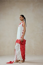 Load image into Gallery viewer, White Georgette With Red Shandlay Net Suit Set