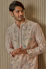 Load image into Gallery viewer, Peach Floral Extravaganza Chanderi Silk Kurta