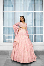 Load image into Gallery viewer, Blush blossom