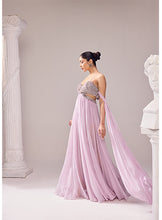 Load image into Gallery viewer, Glory Gown