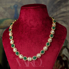 Load image into Gallery viewer, Sabz Patthar Haar