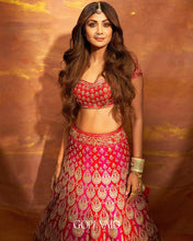 Load image into Gallery viewer, Golconda Shilpa lehenga set