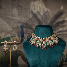 Load image into Gallery viewer, Chandrika