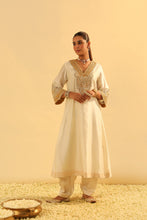 Load image into Gallery viewer, Shazana - Long A-line Chauga with Salwar
