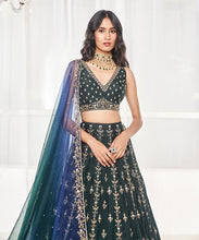 Load image into Gallery viewer, BOTTLE GREEN BRIDAL SET