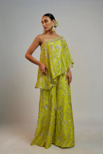 Load image into Gallery viewer, Golconda Arsh One shoulder Set