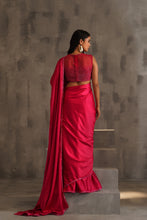 Load image into Gallery viewer, Fuchsia embroidered blouse and pre pleated saree