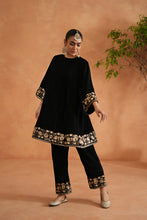 Load image into Gallery viewer, Black velvet embroidered tunic and pants