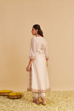 Load image into Gallery viewer, Areefa - Dabka Zardozi Embroidered Rich Banarasi Daisy Ivory Suit & Salwar
