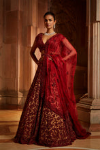 Load image into Gallery viewer, NUDE TULLE LEHENGA CHOLI WITH WORKED BELT AND CONTRASTING ORGANZA DUPATTA WITH AN OPTIONAL TULLE VEIL