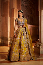Load image into Gallery viewer, MUSTARD TAFETTA LEHENGA PURPLE CHOLI ORGANZA SET