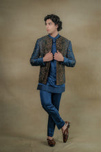 Load image into Gallery viewer, Teal & Brown Short Jacket