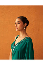 Load image into Gallery viewer, Myrtle Green Silk Saree