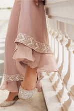 Load image into Gallery viewer, KURTAS AND SHARARA