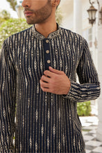 Load image into Gallery viewer, BAMBER SILK KURTA STRETCH FABRIC PANT