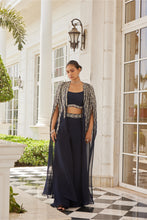 Load image into Gallery viewer, JACKETS AND CAPES