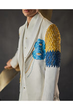 Load image into Gallery viewer, Petals Gala