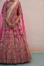 Load image into Gallery viewer, Rani Pink Double Dupatta Lehenga Set