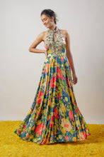 Load image into Gallery viewer, Luna Gown