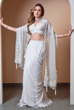 Load image into Gallery viewer, IVORY FLORAL MACHINE WORK BLOUSE SKIRT