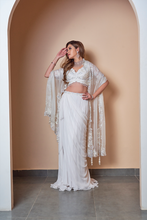 Load image into Gallery viewer, IVORY FLORAL MACHINE WORK BLOUSE SKIRT