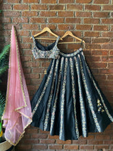 Load image into Gallery viewer, Black Resham and Mirror hand embroidered lehenga set with Blush Pink Dupatta