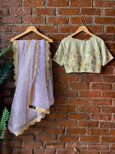Load image into Gallery viewer, Lavender saree and Mint Green embroidered blouse set