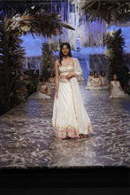 Load image into Gallery viewer, VEDIKA LEHENGA SET
