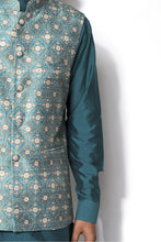 Load image into Gallery viewer, Forest Green Printed Bundi Kurta Set