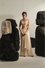 Load image into Gallery viewer, Maribelle drape