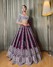 Load image into Gallery viewer, Milani lehenga set