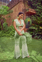 Load image into Gallery viewer, Green Ivy Grace