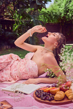 Load image into Gallery viewer, Magnolia Cinch