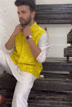 Load image into Gallery viewer, Ivory Kurta and Pant set with Yellow Vest