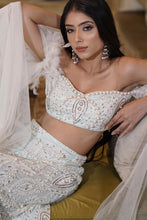 Load image into Gallery viewer, Silver Lining